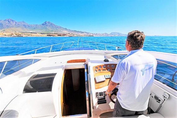 aqluiler yate lujo tenerife sur - astondoa 40 (6)